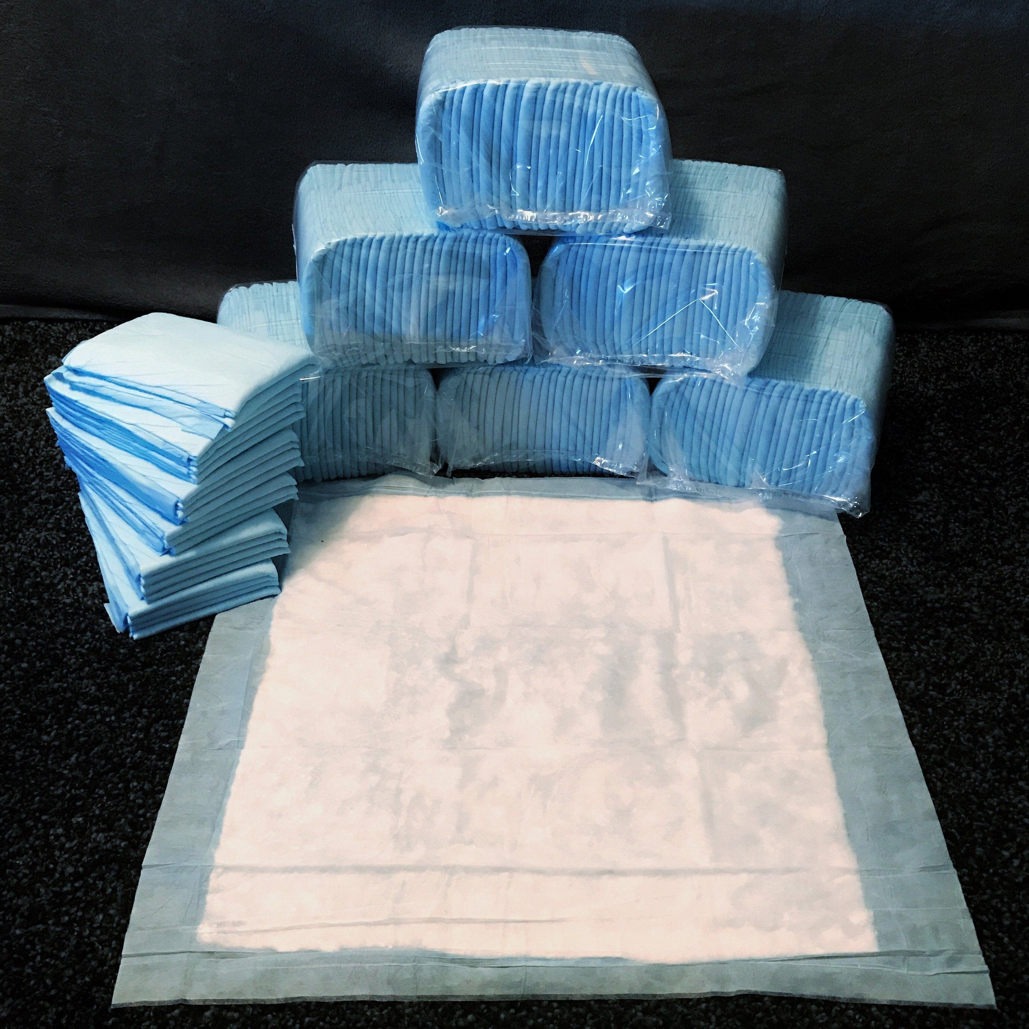 400 Large Size 23x24 In Pee Pads - Free Shipping $99.97 - $10 Savings For Bulk Discount - Pee-Pads.com